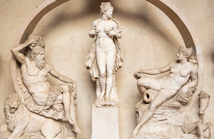 Sensual naked woman statue in Florence - Italy