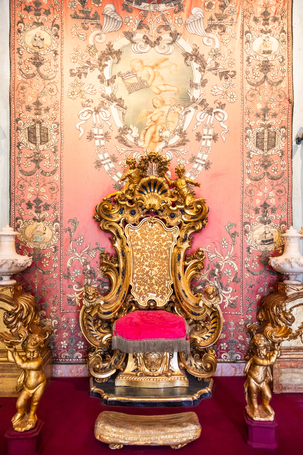 Antique Throne Chair Large Carved Solid Mahogany Sphinx King