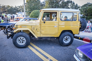 1978 Yellow Toyota Landcruiser X 3