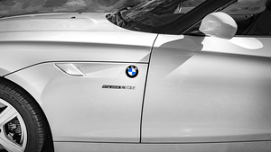 2011 White BMW Z4 sDrive 35 is Convertible X 11