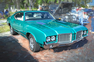 1972 Radiant Green Oldsmobile Cutlass X 8