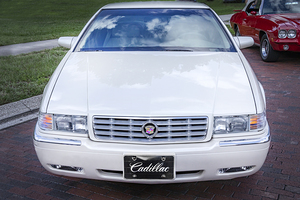 2001 White Cadillac Eldorado X1 2