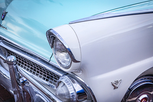 1955 White Blue Ford Fairlane Skyliner X100 2