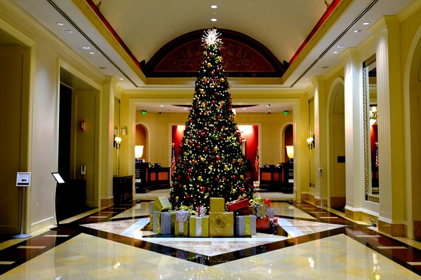 Christmas Tree by Click4Pix