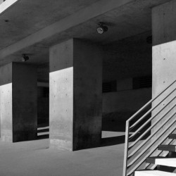 12_ SEA STRUCTURES_OCEAN BARRICADE II