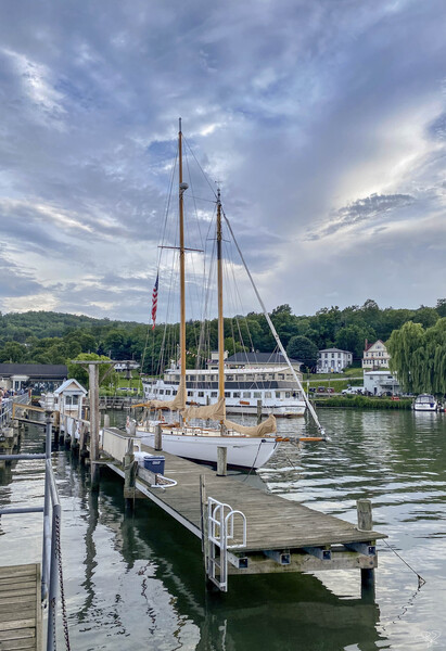 Seneca Lake Sails by THOMAS PATRICK KENNEDY