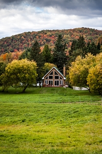 Autumn Cabin Escape