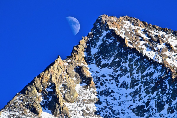 Peak Half Moon Print