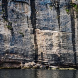 ABSTRACT CLIFFS NO.2