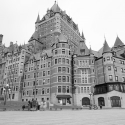 TERRASSE DUFFERIN NO.1