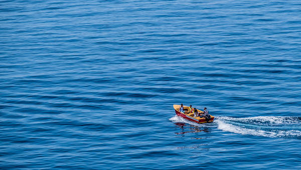 Family Boating in Avalon Bay Print