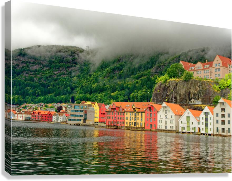 Bryggen in Bergen Canvas Print