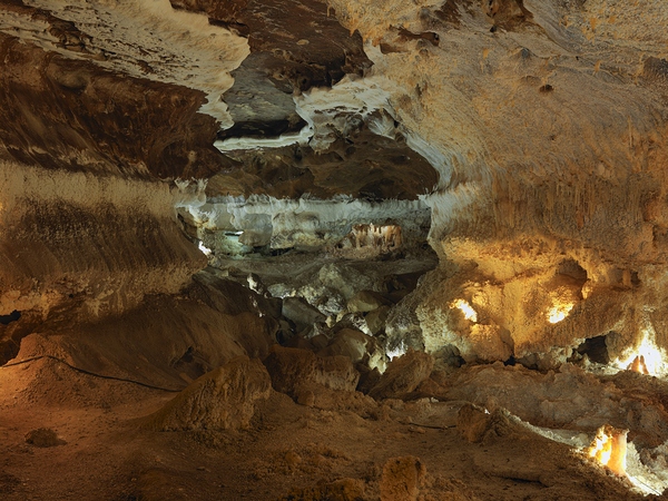 Golden Depths – Underground World by NARIO