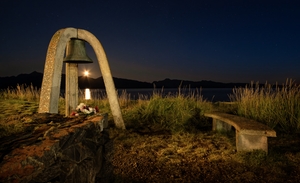 Seafarers Memorial by Dave Veith