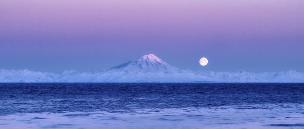 Belt of Venus Moonset Print