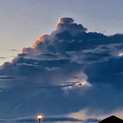 Cloud with hole