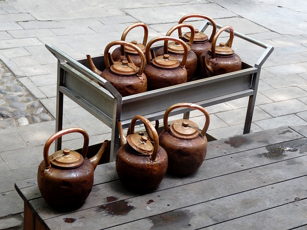 Chinese Water Pots by Birgit Moldenhauer