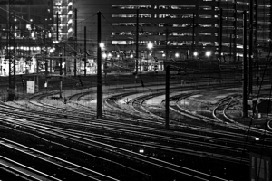 amtrak tracks 30th street station  horizontal 996