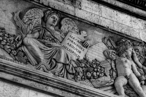 arc de triomphe relief alexandre pyramides abouki 1707923707.016