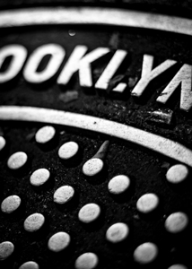 brooklyn manhole cover  vertical 1492 Rookly 13k.