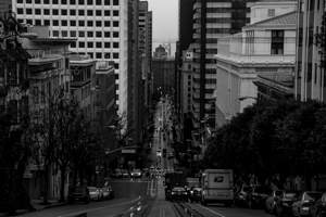california street downtown san francisco  horizon