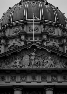 city hall dome  vertical 2844 Polk 13k