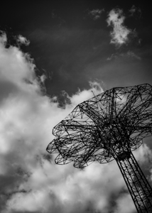 coney island parachute ride  vertical 373 Parachu