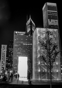 crown fountain millennium park at night  vertical