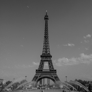eiffel tower from fountains in trocadero gardens  1707930612.3426