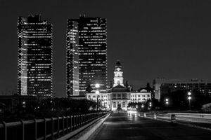 fort worth texas skyline at night  horizontal 825