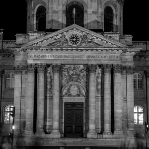 french institut building at night  square 2481 Ma