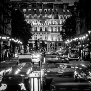 hotel du louvre at night  square 2505 lOpera 13k.