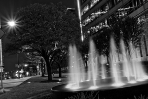 hunt building fountain  horizontal 765 Akard 13k.
