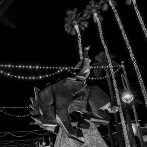 jack knife statue scottsdale at night  square 240