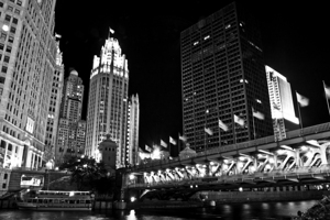 michigan avenue bridge at night  horizontal 84 Tr