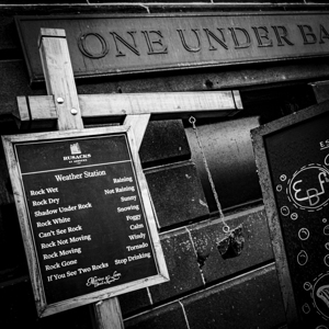 one under bar  square 4657 Weather 13k
