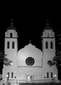 phoenix st marys basilica at night  vertical 1964
