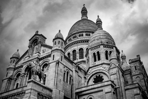 sacre coeur on montmartre  horizontal 2472 Christ