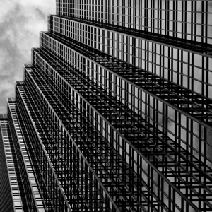 sides of IDS building  square 1712 Prise 13k