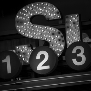 times square subway station  square 1515 Two 13k.