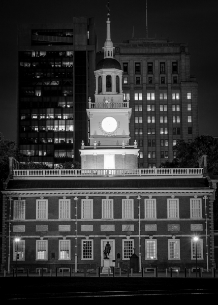 independence hall at night  vertical 2241 Convent Print