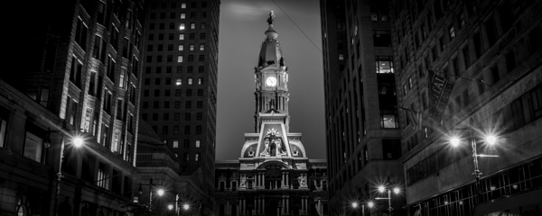 philadelphia city hall on centre square  panorami Print