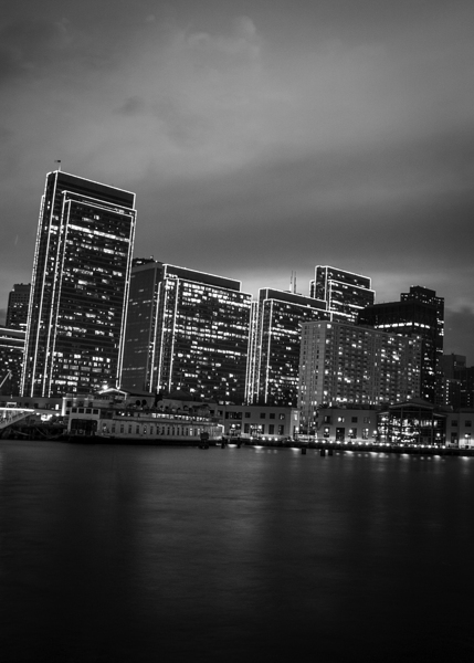 san francisco skyline embarcadero  vertical 3335 Print