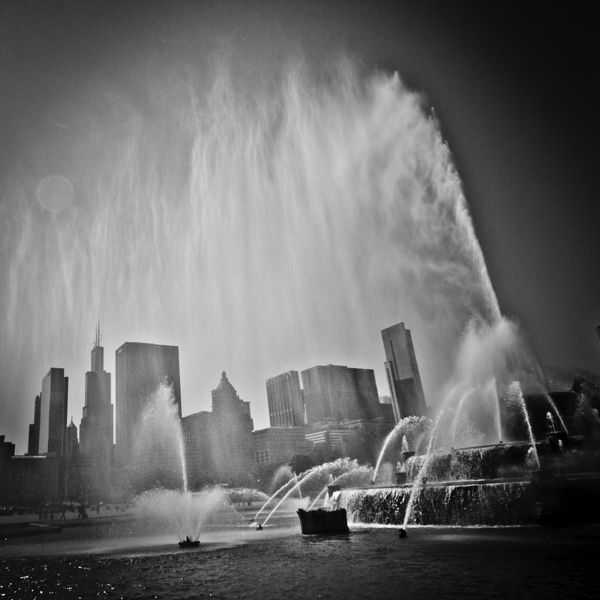 spray from buckingham fountain  square 2032 Spray Print