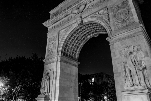 washington square arch greenwich village  horizon Print