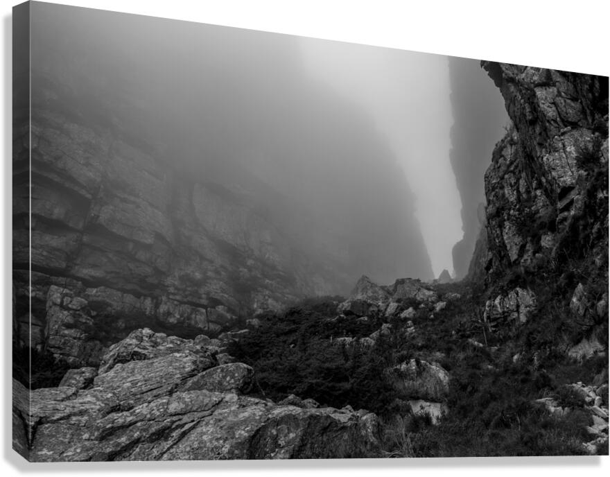 foggy platte klip gorge trail table mountain  hor Canvas Print