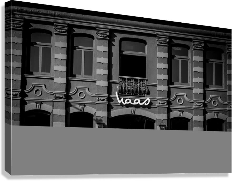haas coffee shop on buitenkant  horizontal 2982 H Canvas Print