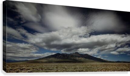 IMPENDING STORM Canvas Print