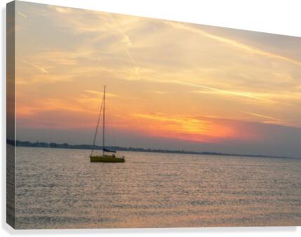 Sunset sailing Canvas Print