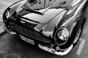 Aston Martin DB6